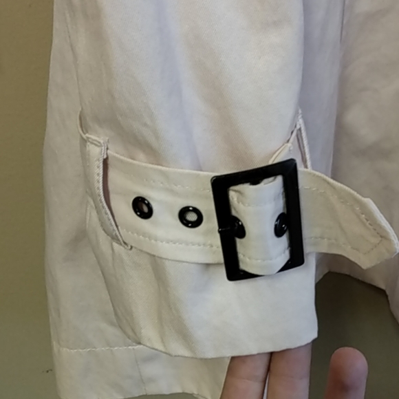 Pink APT 9 Jacket. - Picture 8 of 8